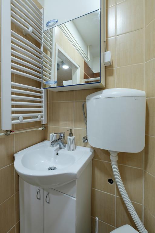 M&M Downtown Apartment Belgrado Quarto foto