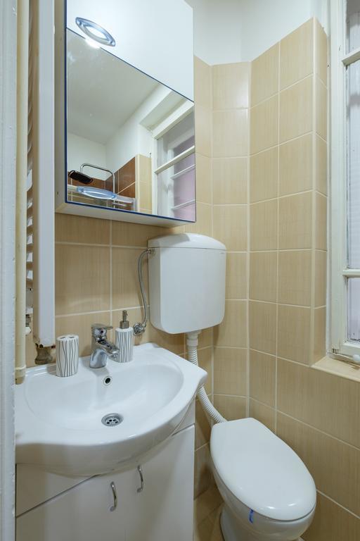 M&M Downtown Apartment Belgrado Quarto foto